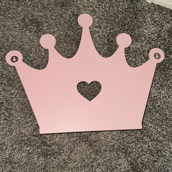 Pink crown shelf - Picture 2 of 4